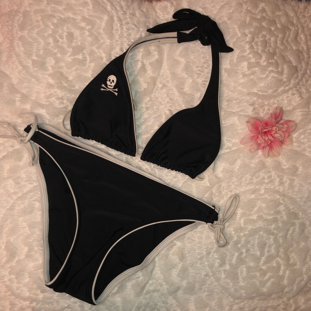 Black Skull Bikini